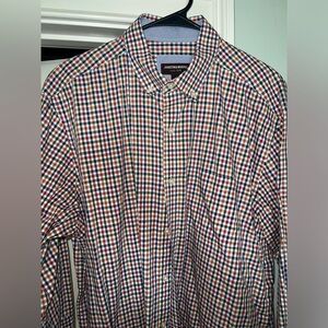 Johnston and Murphy Men’s Button Down. Size XL